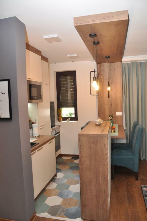 Lux Apartman Čačak מראה חיצוני תמונה