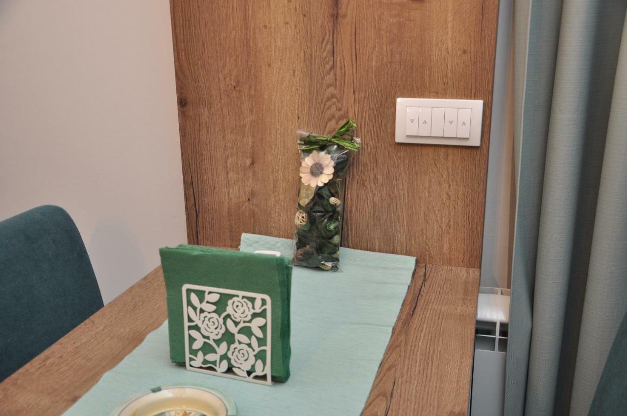 Lux Apartman Čačak מראה חיצוני תמונה