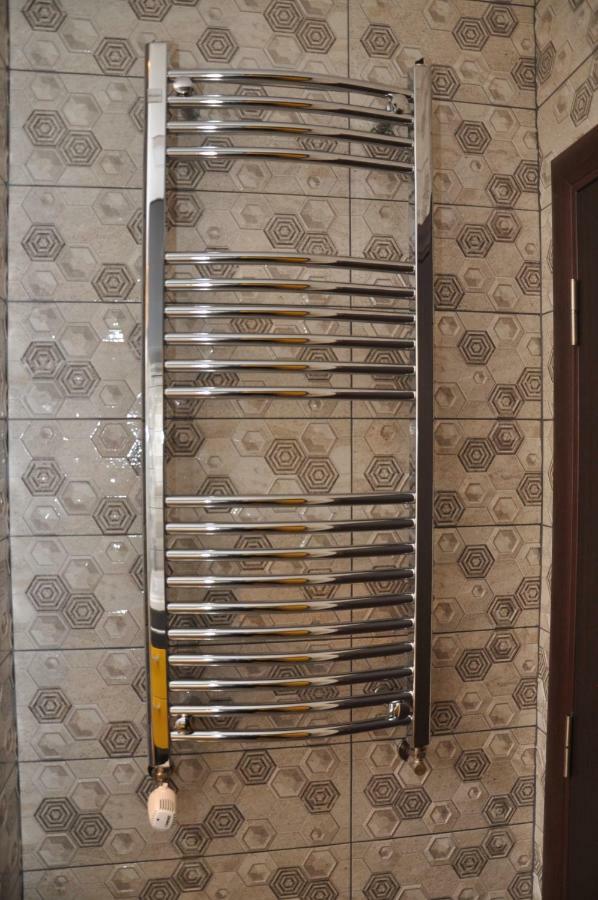 Lux Apartman Čačak מראה חיצוני תמונה
