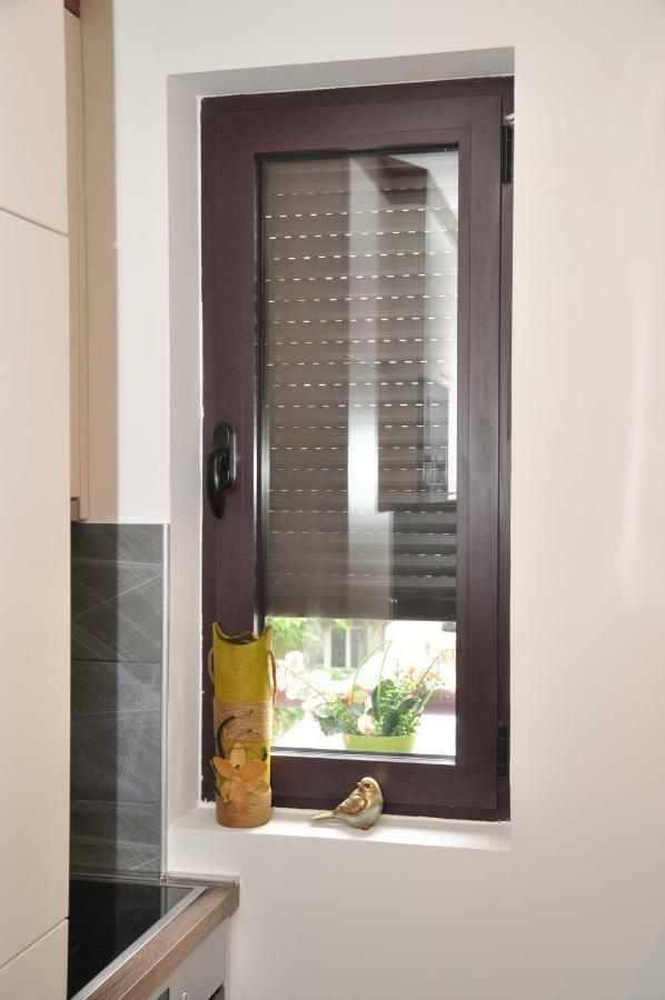 Lux Apartman Čačak מראה חיצוני תמונה