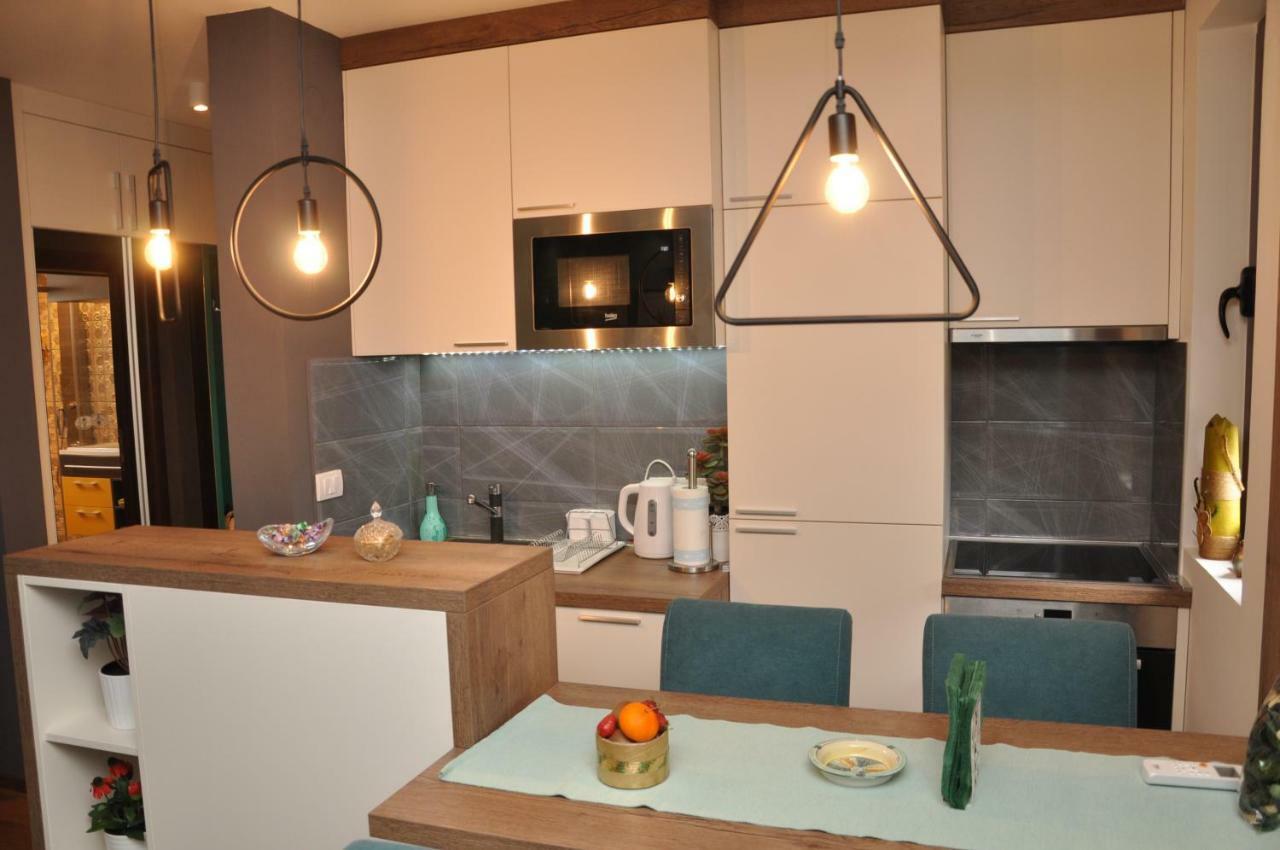 Lux Apartman Čačak מראה חיצוני תמונה